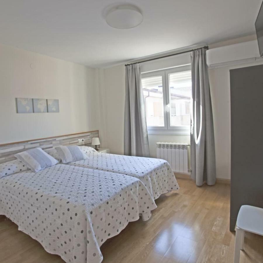 Hotel Petit Abay Mendavia Esterno foto